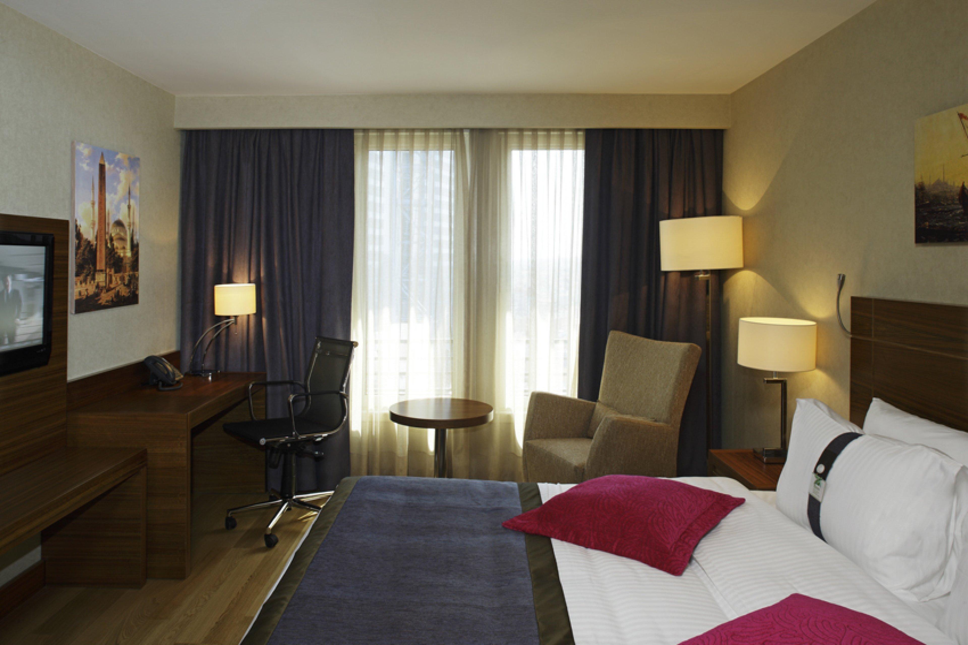 Holiday Inn Sisli By Ihg Istambul Exterior foto